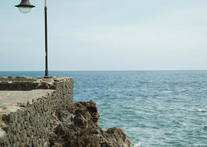 Lar טמאדוסטה